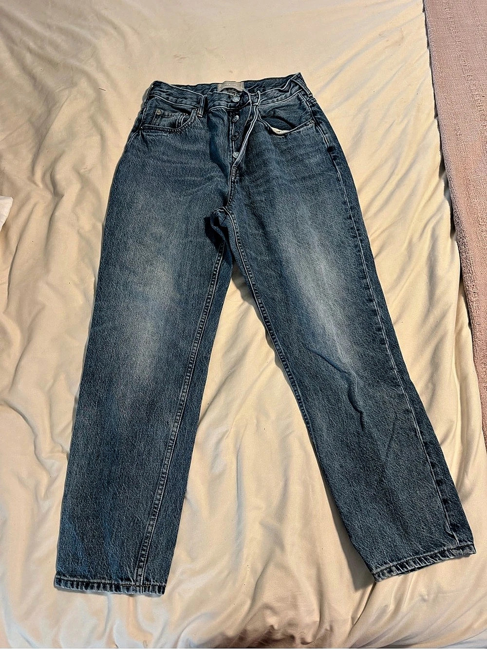 Everlane Straight Leg Blue Jeans